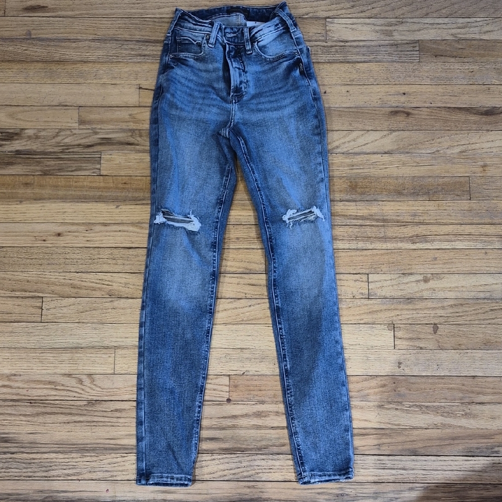 Silver Jeans Women's High Waisted Distressed Skinny Jeans in Blue